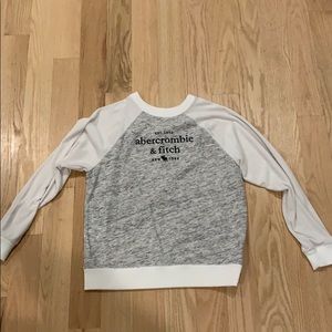 a child size crew neck sweater